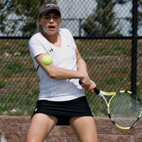 Three straight wins for tennis
